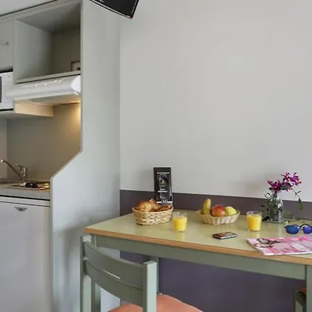 Bnb Toulouse - Le Petit Mervillois - Clim - Parking - Wifi Merville  Buitenkant foto
