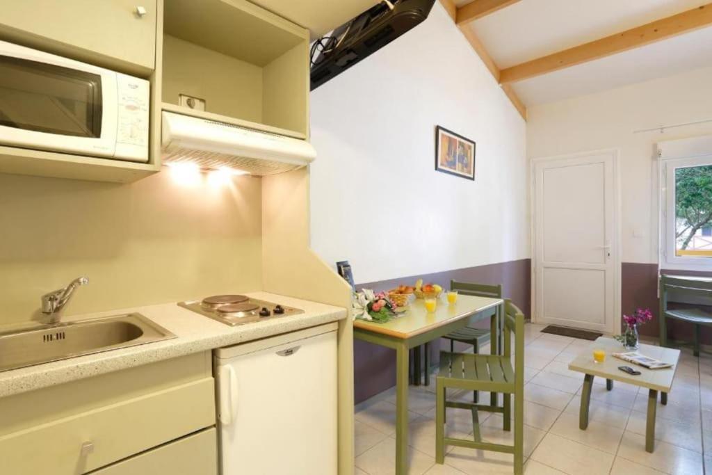 Apartment Toulouse - Le Petit Mervillois - Clim - Parking - Wifi *